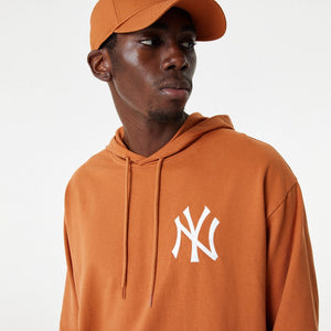 New York Yankees League Essentials Oversized Hoodie braun - STADIUMDREAMS