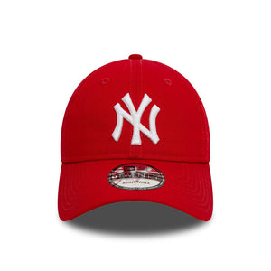 New York Yankees League Essential New Era 9TWENTY MLB Cap Rot - STADIUMDREAMS