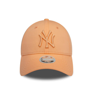 New York Yankees Woman New Era Essentials 9Forty MLB Cap Pastell Orange - STADIUMDREAMS