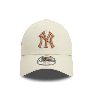 New York Yankees World Series Side Patch New Era 9Forty MLB Cap Beige - STADIUMDREAMS