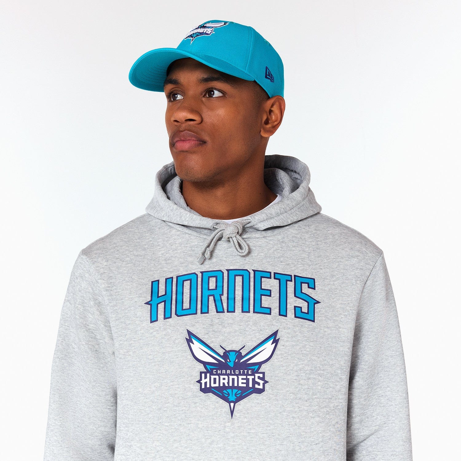 Charlotte Hornets Logo Hoodie NBA New Era Grau - STADIUMDREAMS