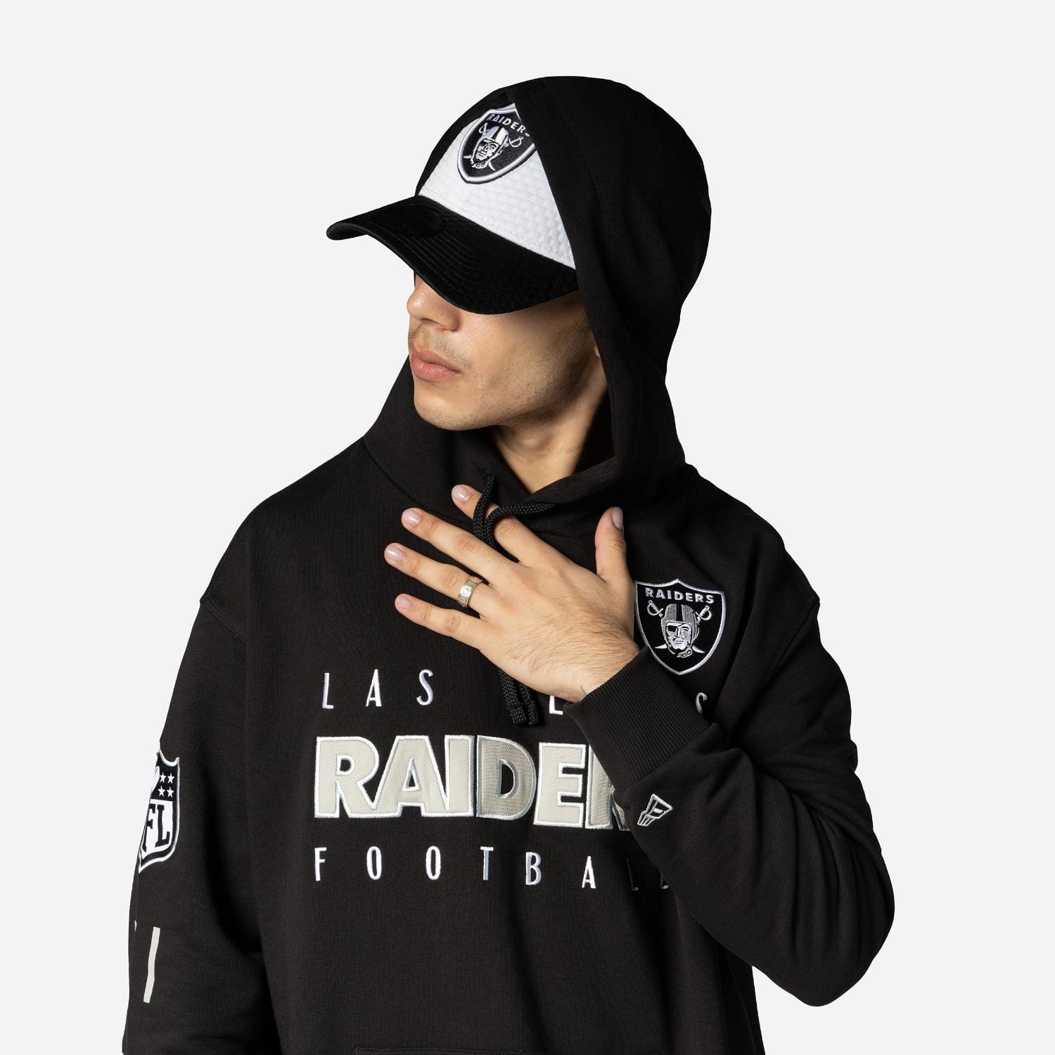 Las Vegas Raiders NFL Patch New Era Hoodie Schwarz - STADIUMDREAMS