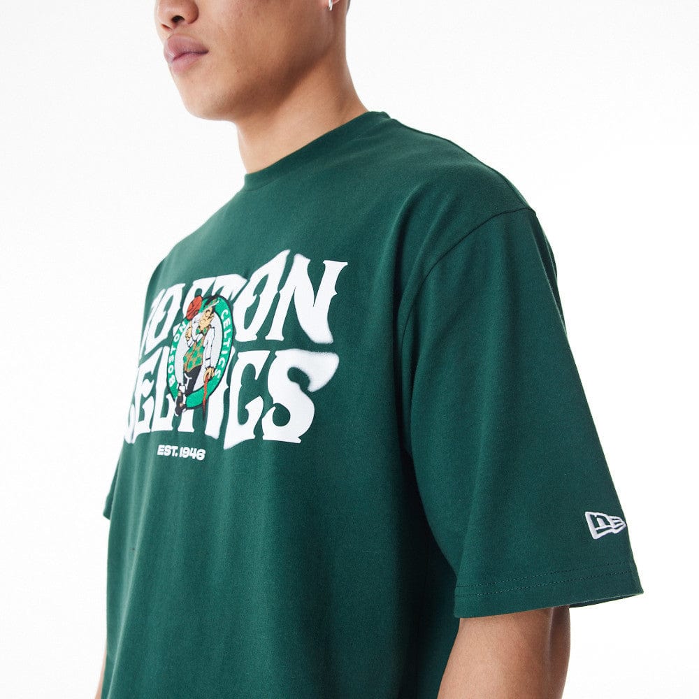 NBA CF GRPHC OS TEE BOSCEL  DKGWHI - STADIUMDREAMS