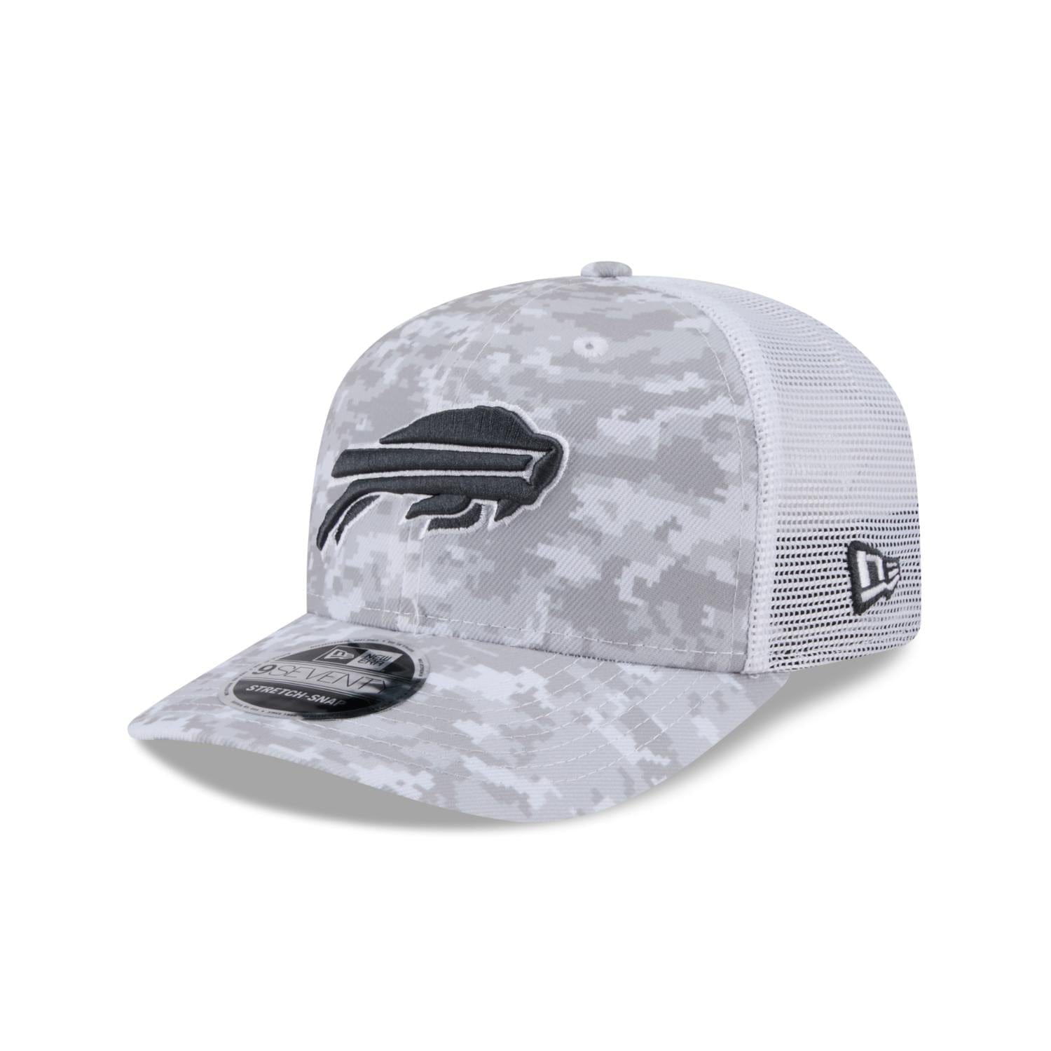 Buffalo Bills 2024 NFL Salute to Service New Era Stretch Snap 9SEVENTY Trucker Cap Weiß - STADIUMDREAMS