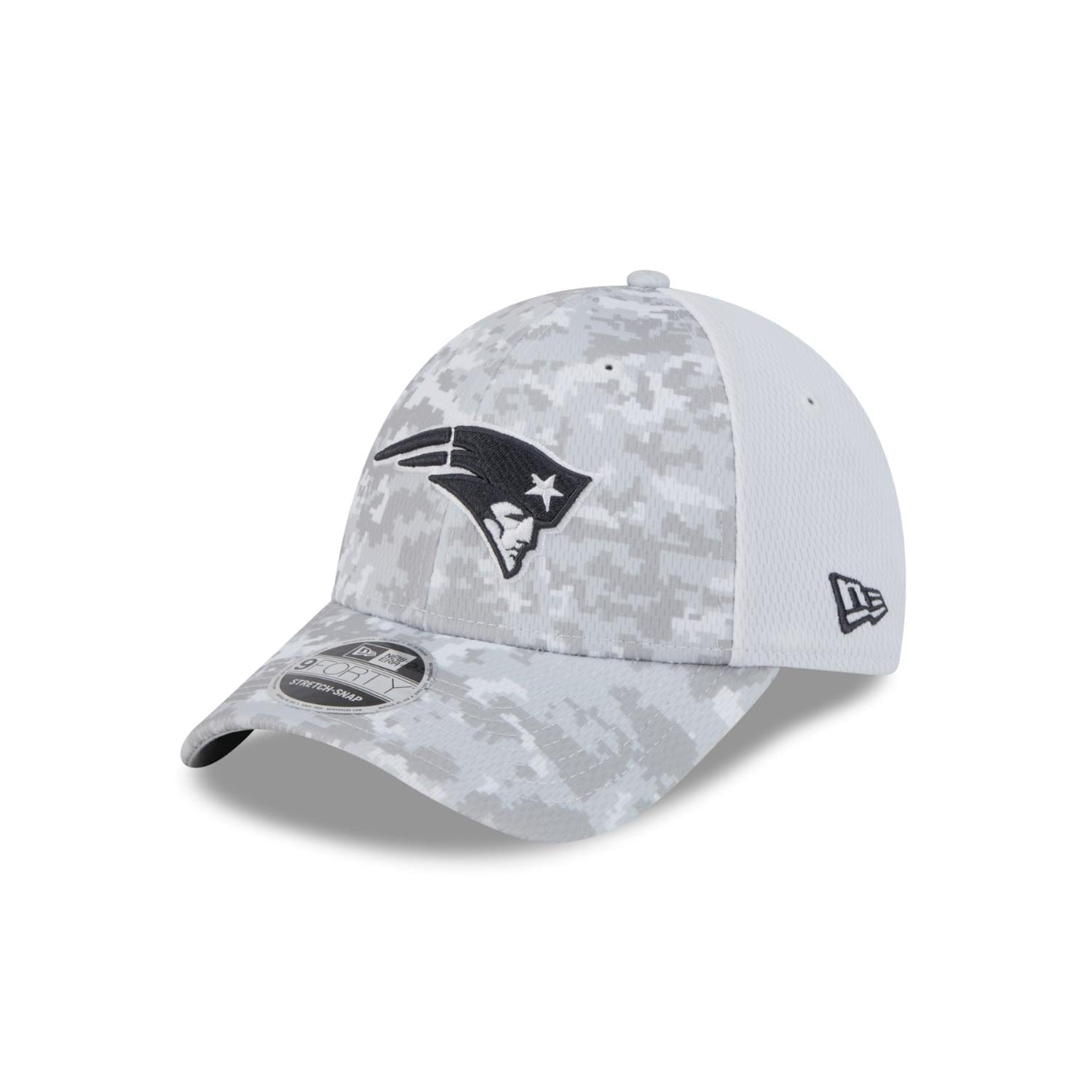 New England Patriots 2024 NFL Salute to Service New Era 9FORTY Cap Weiß - STADIUMDREAMS