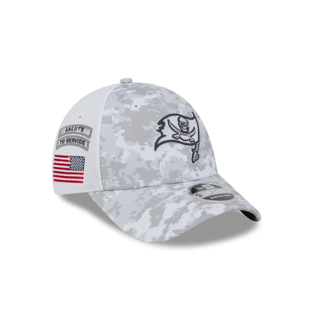 Tampa Bay Buccaneers 2024 NFL Salute to Service New Era 9FORTY Cap Weiß - STADIUMDREAMS