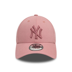 New York Yankees New Era League Essential 9FORTY MLB Cap Pastellrosa - STADIUMDREAMS