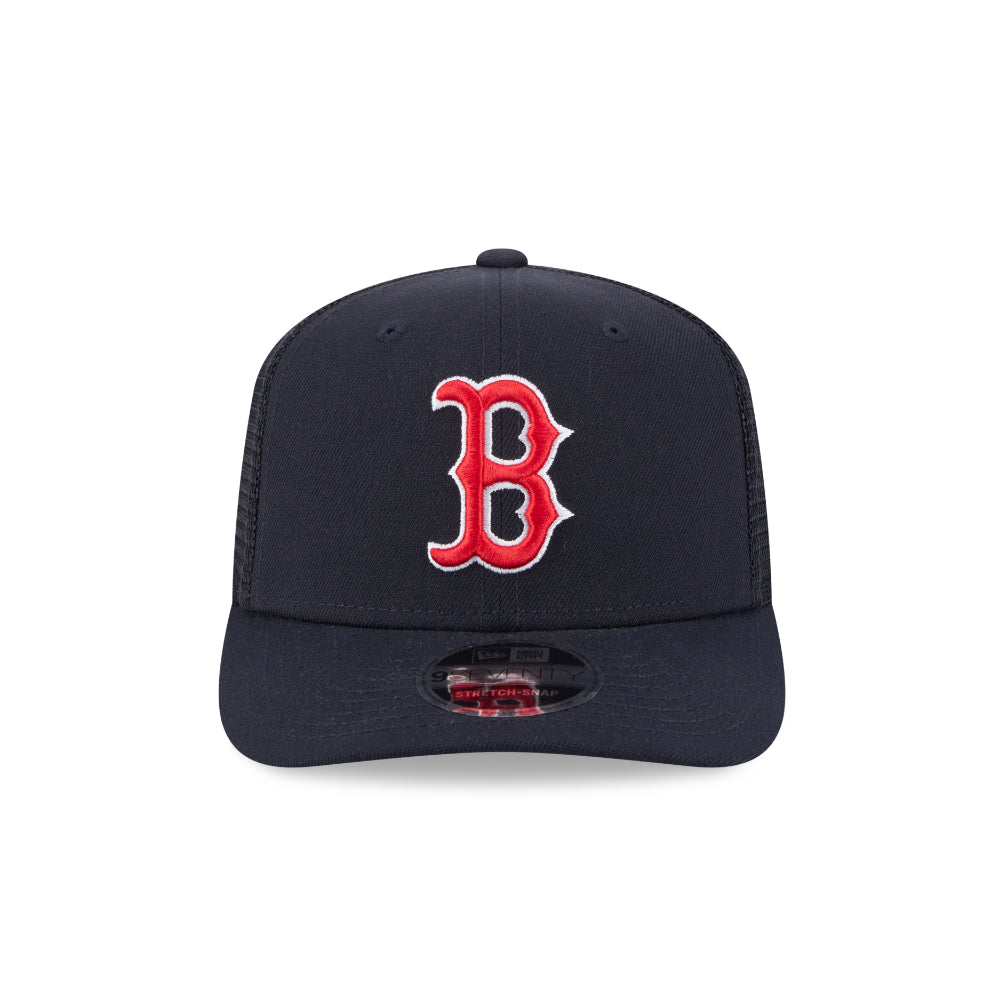 Boston Red Sox NEW ERA 9SEVENTY Stretch Snap MLB Trucker Cap in Blau 񟿿