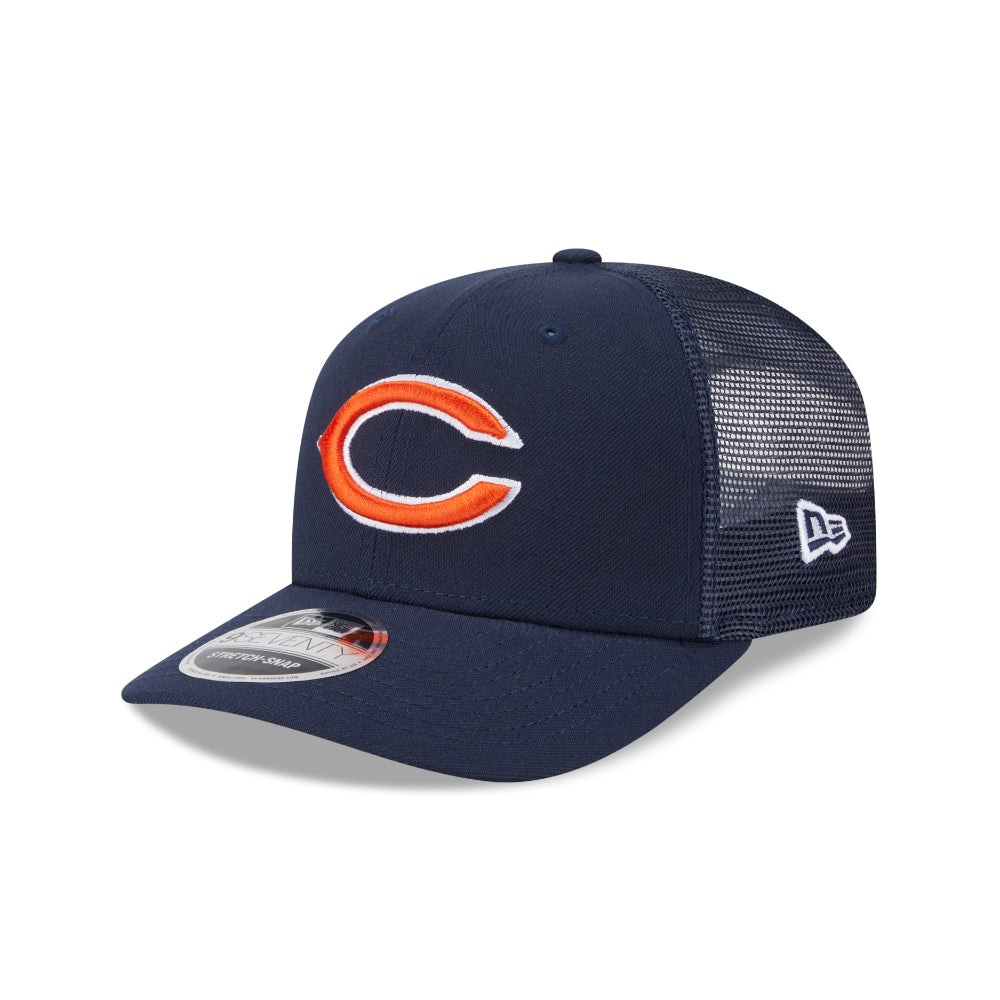 Chicago Bears NEW ERA 9SEVENTY Stretch Snap NFL Trucker Cap in Blau, seitliche Ansicht