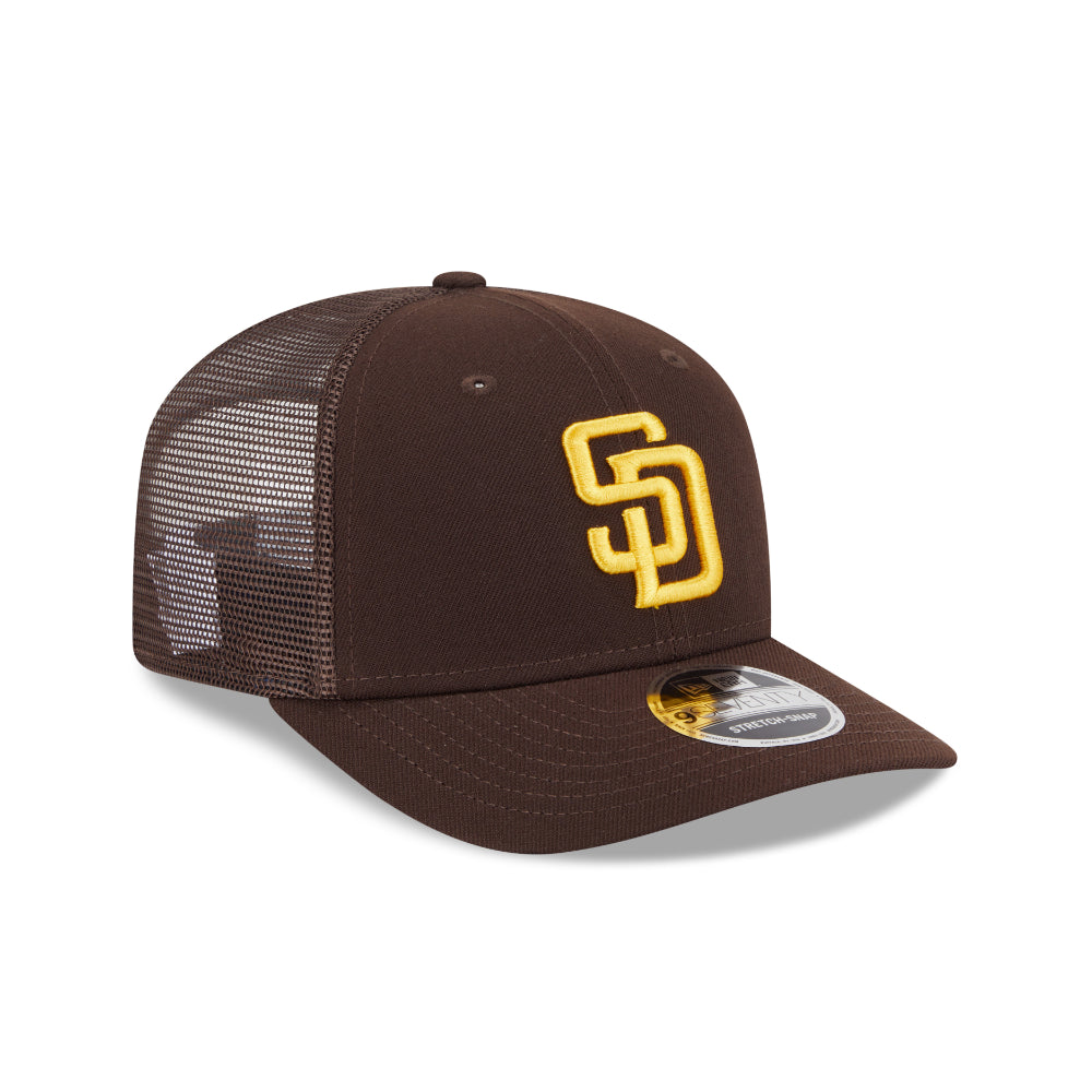 San Diego Padres New Era 9SEVENTY Stretch Snap MLB Trucker Cap in Braun, seitliche Ansicht