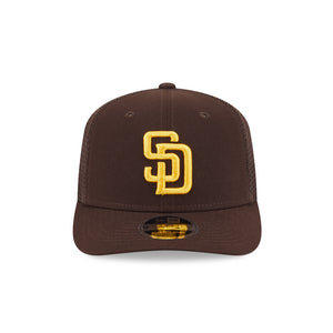 San Diego Padres NEW ERA 9SEVENTY Stretch-Snap MLB-Trucker-Cap in Braun, Vorderansicht