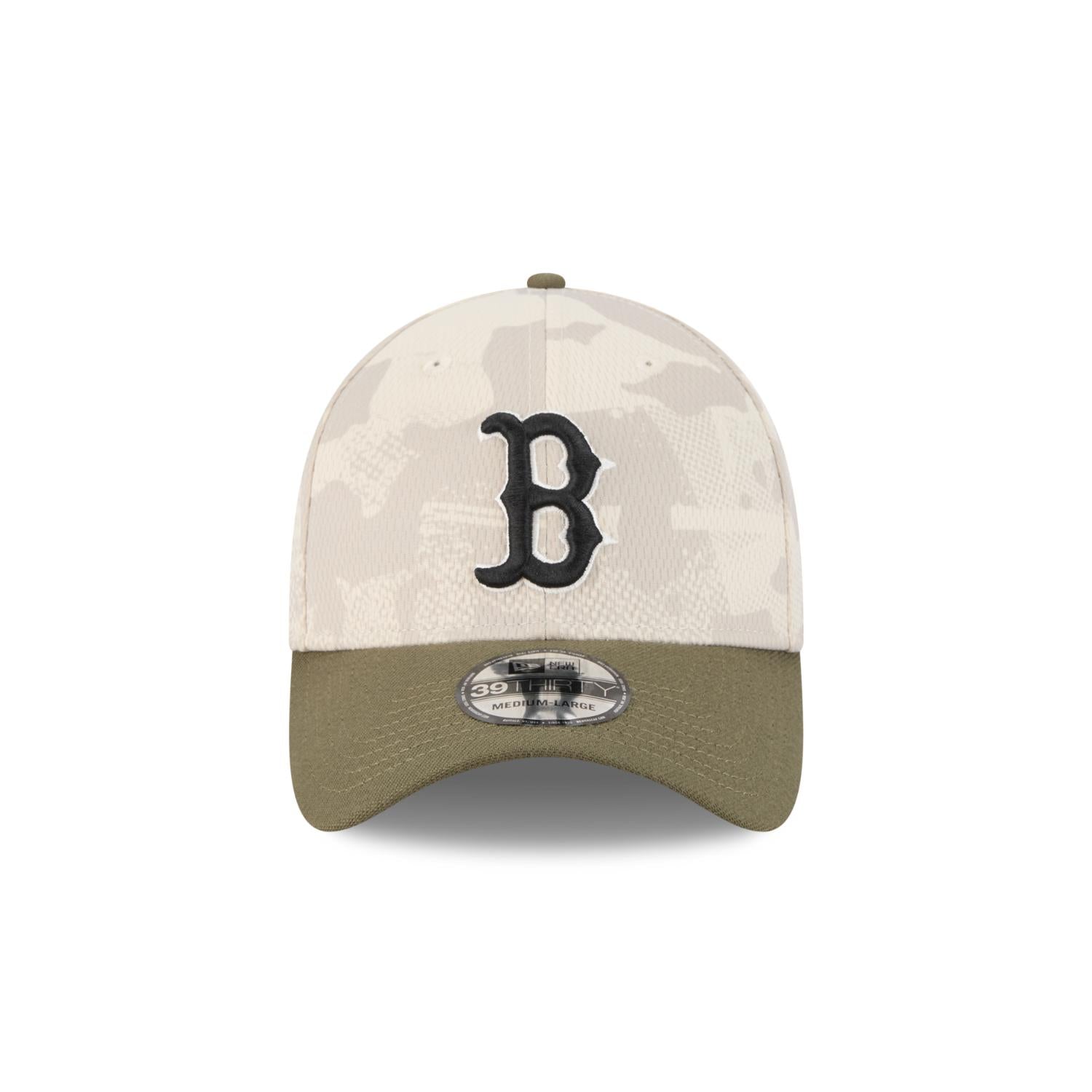 Boston Red Sox 2025 MLB Armed Forces New Era 39THIRTY Flex Cap Beige