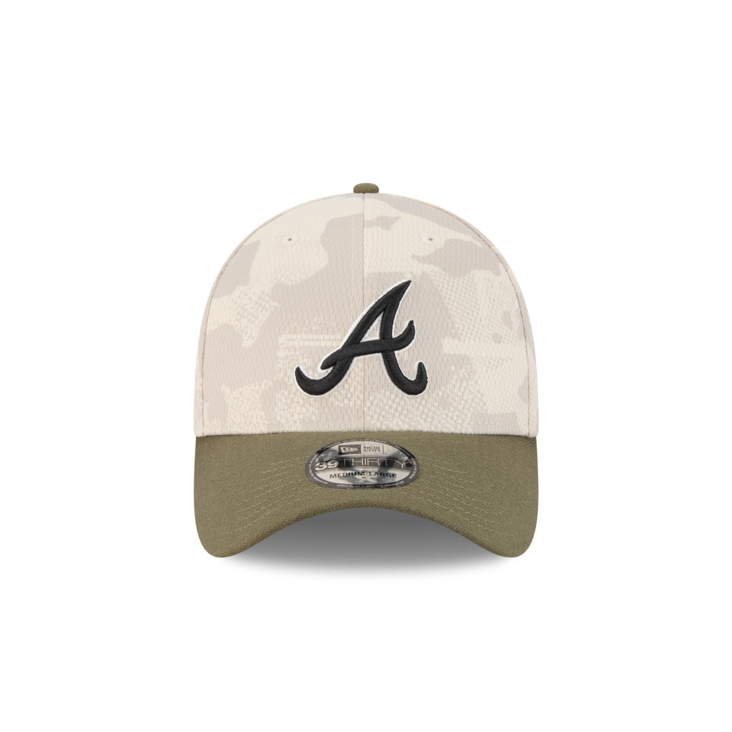 Atlanta Braves 2025 MLB Armed Forces New Era 39THIRTY Flex Cap Beige