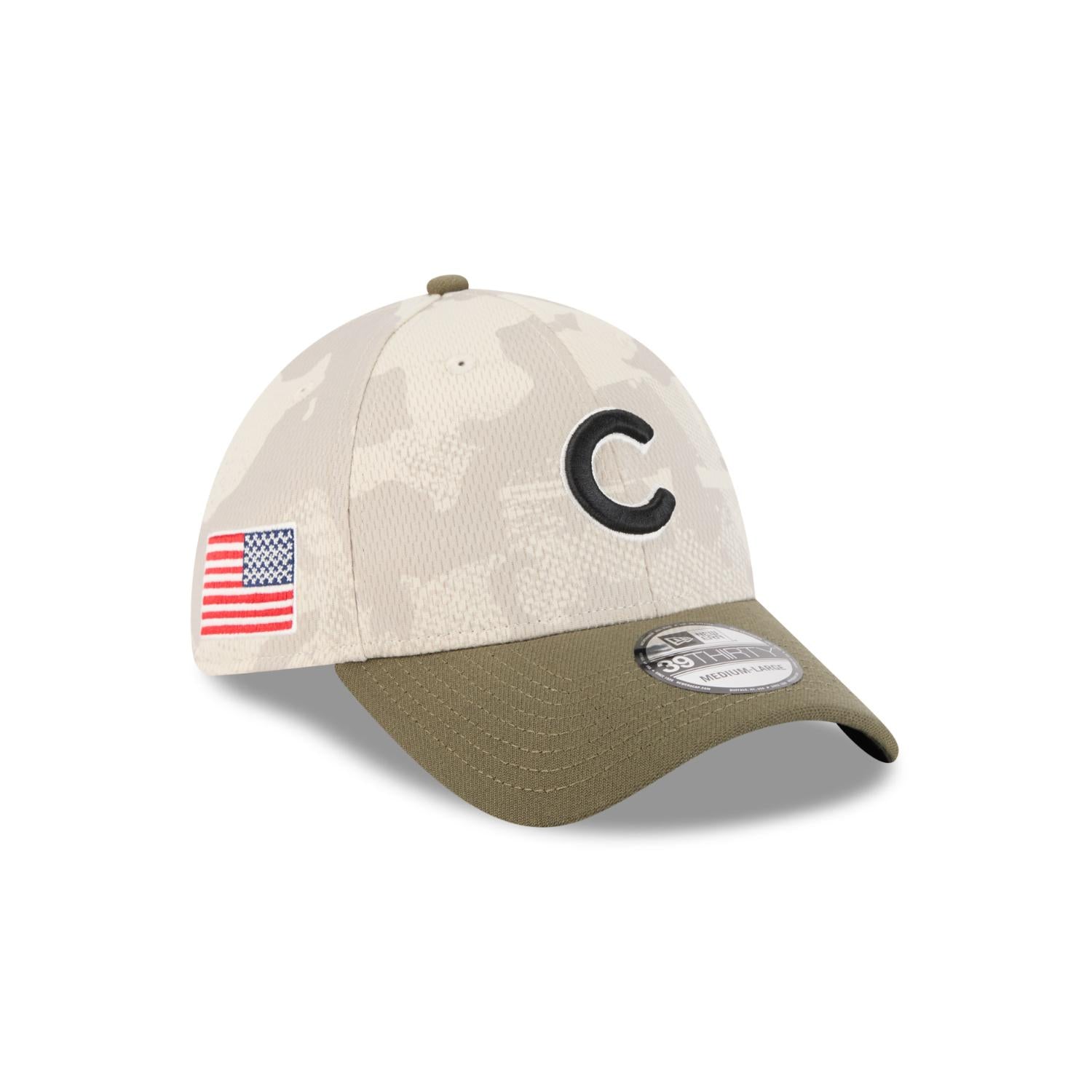 Chicago Cubs 2025 MLB Armed Forces New Era 39THIRTY Flex Cap Beige