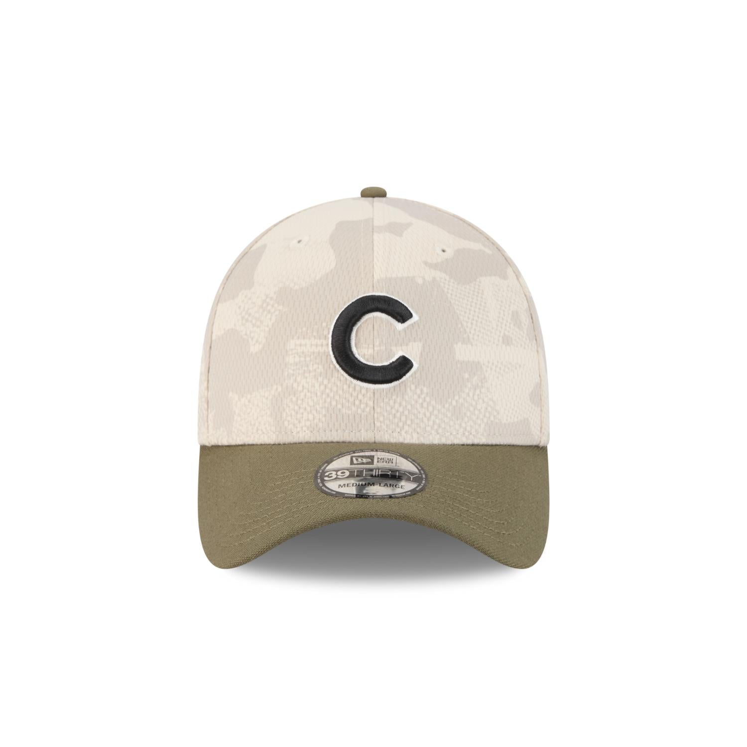 Chicago Cubs 2025 MLB Armed Forces New Era 39THIRTY Flex Cap Beige
