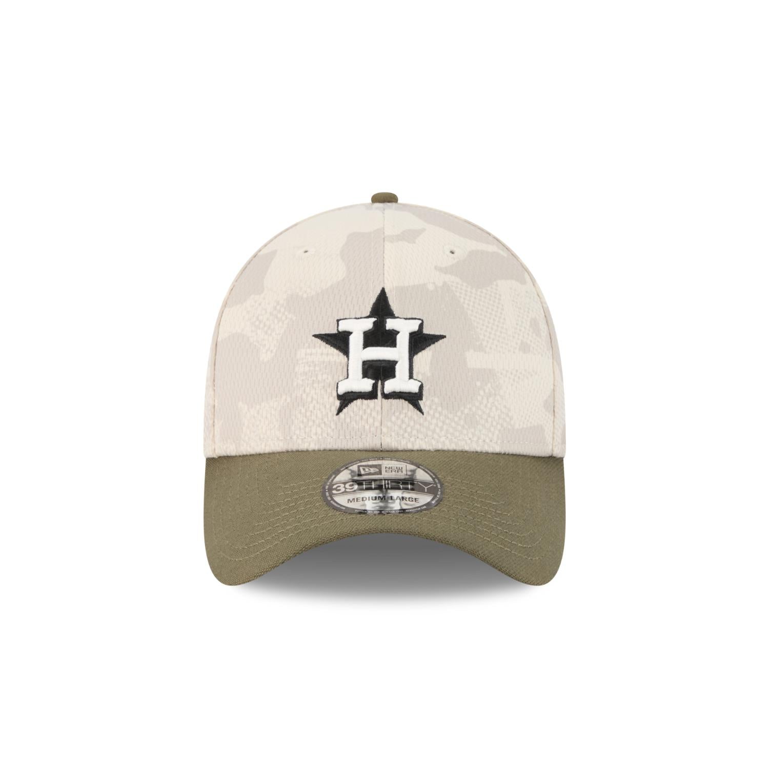 Houston Astros 2025 MLB Armed Forces New Era 39THIRTY Flex Cap Beige