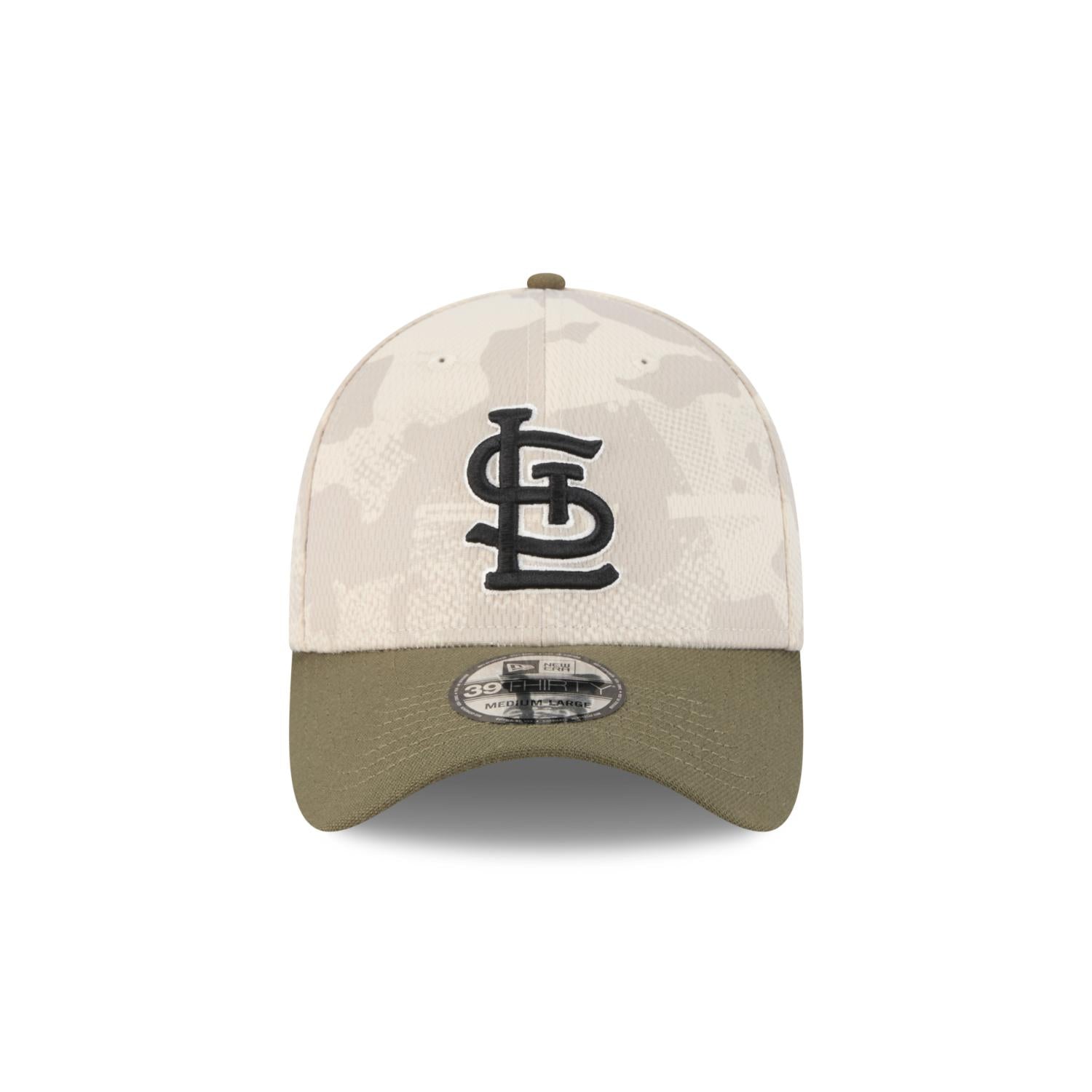 St. Louis Cardinals 2025 MLB Armed Forces New Era 39THIRTY Flex Cap Beige