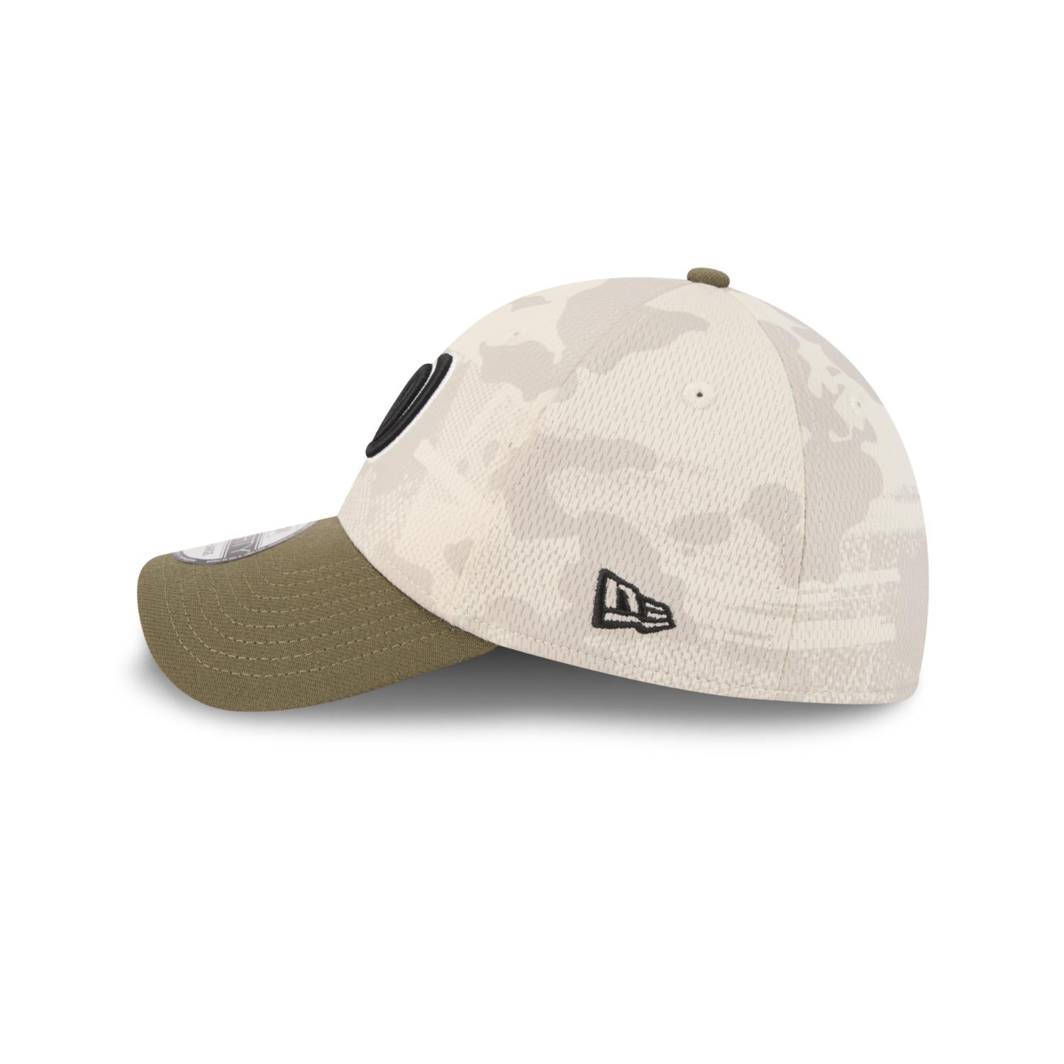 Washington Nationals 2025 MLB Armed Forces New Era 39THIRTY Flex Cap Beige