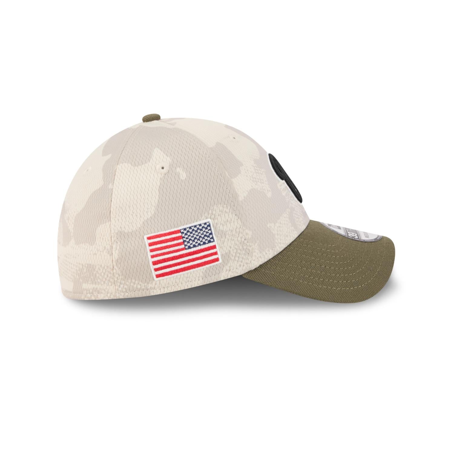 Washington Nationals 2025 MLB Armed Forces New Era 39THIRTY Flex Cap Beige