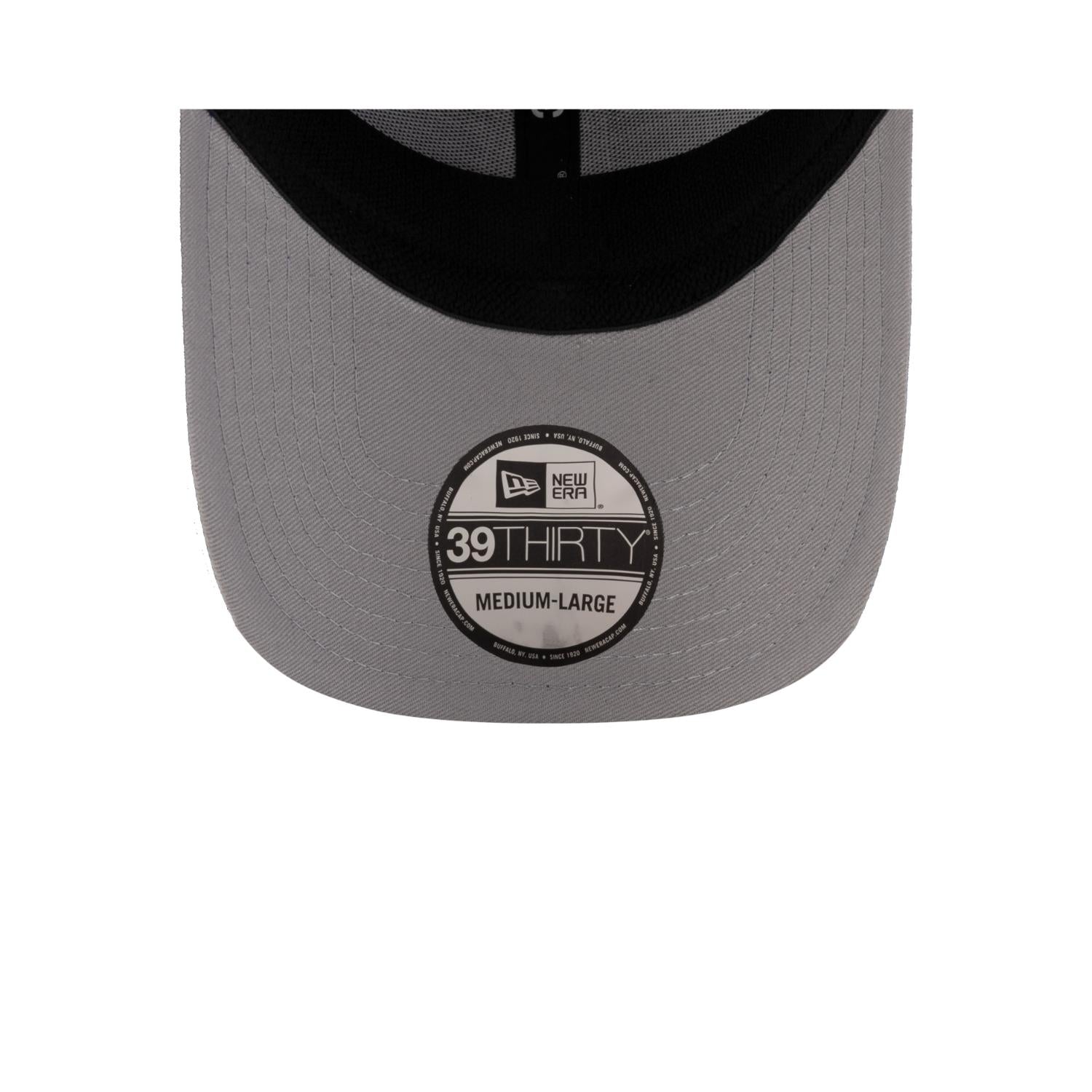 New England Patriots New Era 2025 NFL Draft 39THIRTY Cap Schwarz
