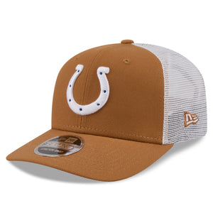 Beige NFL Cap von New Era, 9SEVENTY Stretch-Snap Trucker Cap mit Indianapolis Colts Logo, atmungsaktiv und stylisch