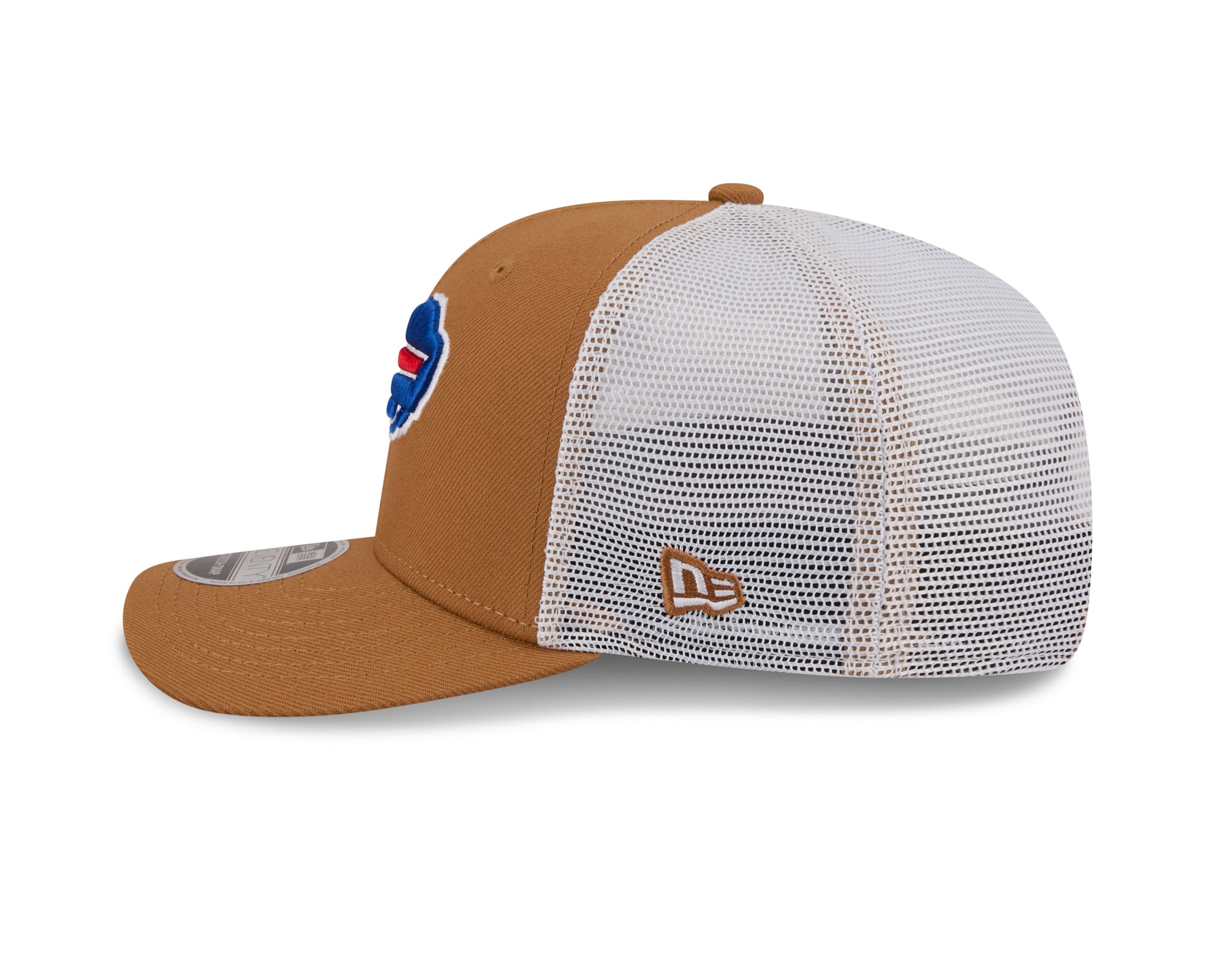 Beige New Era Buffalo Bills 9SEVENTY Stretch-Snap Trucker Cap, seitliche Ansicht, mit NFL-Logo und Mesh-Design