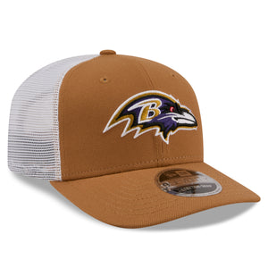 Neue Era Baltimore Ravens 9SEVENTY Trucker Cap in Beige mit Stretch-Snap, NFL-Logo und strukturierter Kappe
