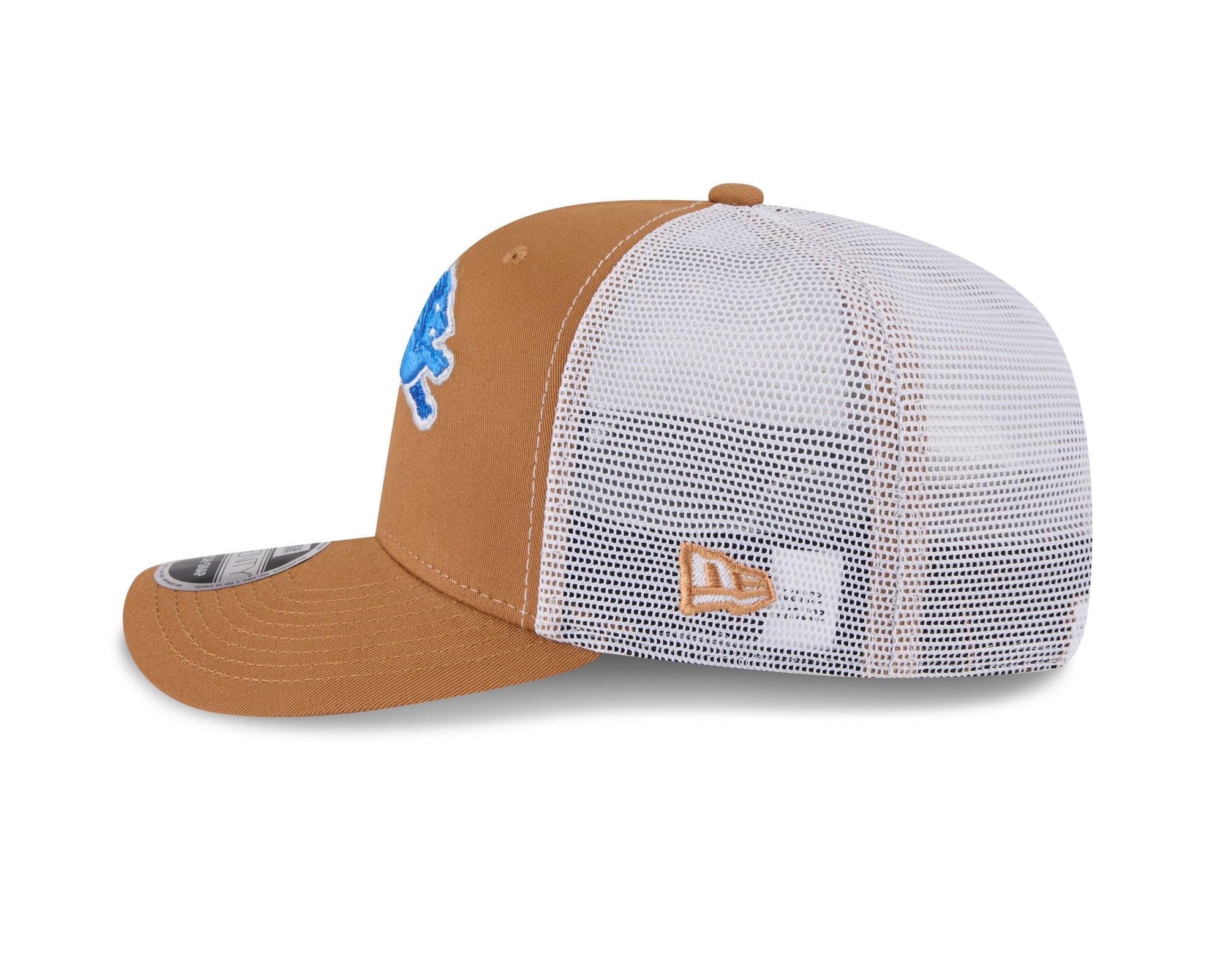 Neue Era Detroit Lions 9SEVENTY Trucker Cap in Beige mit Stretch-Snap-Verschluss, seitliche Ansicht