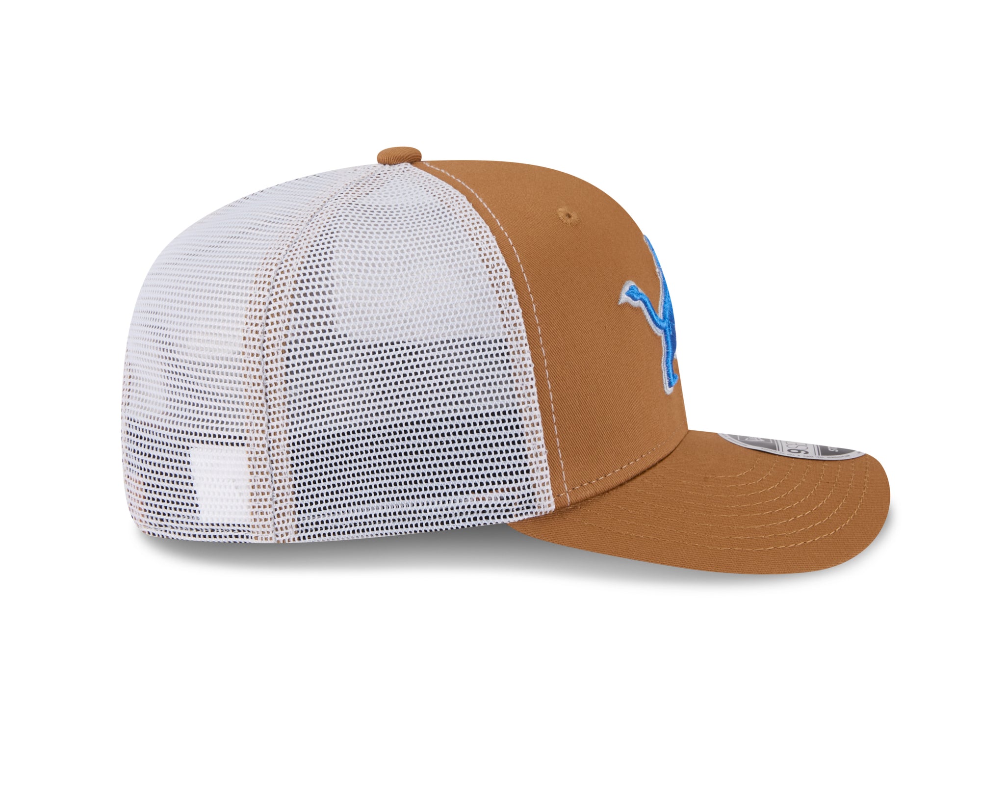 Beige New Era Detroit Lions 9SEVENTY Trucker Cap mit Stretch-Snap-Verschluss und NFL-Logo auf der Seite.