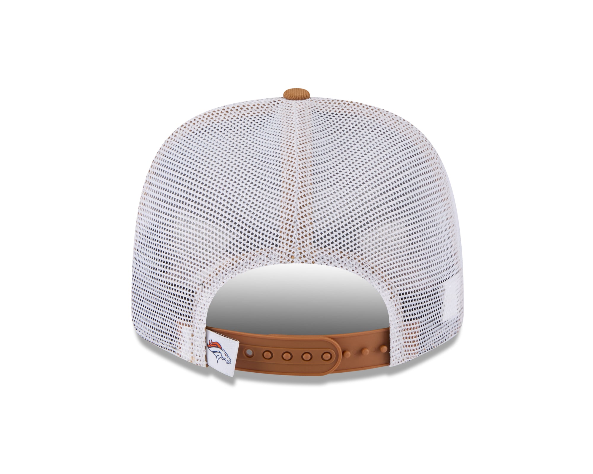Neue Era Denver Broncos 9SEVENTY Stretch-Snap Trucker Cap in Beige, mit NFL-Logo und Mesh-Rückseite