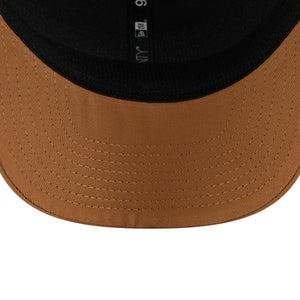 Neue Era Denver Broncos 9Seventy Stretch-Snap Trucker Cap in Beige mit NFL-Logo, Mesh-Rückseite und verstellbarem Schnappverschluss.