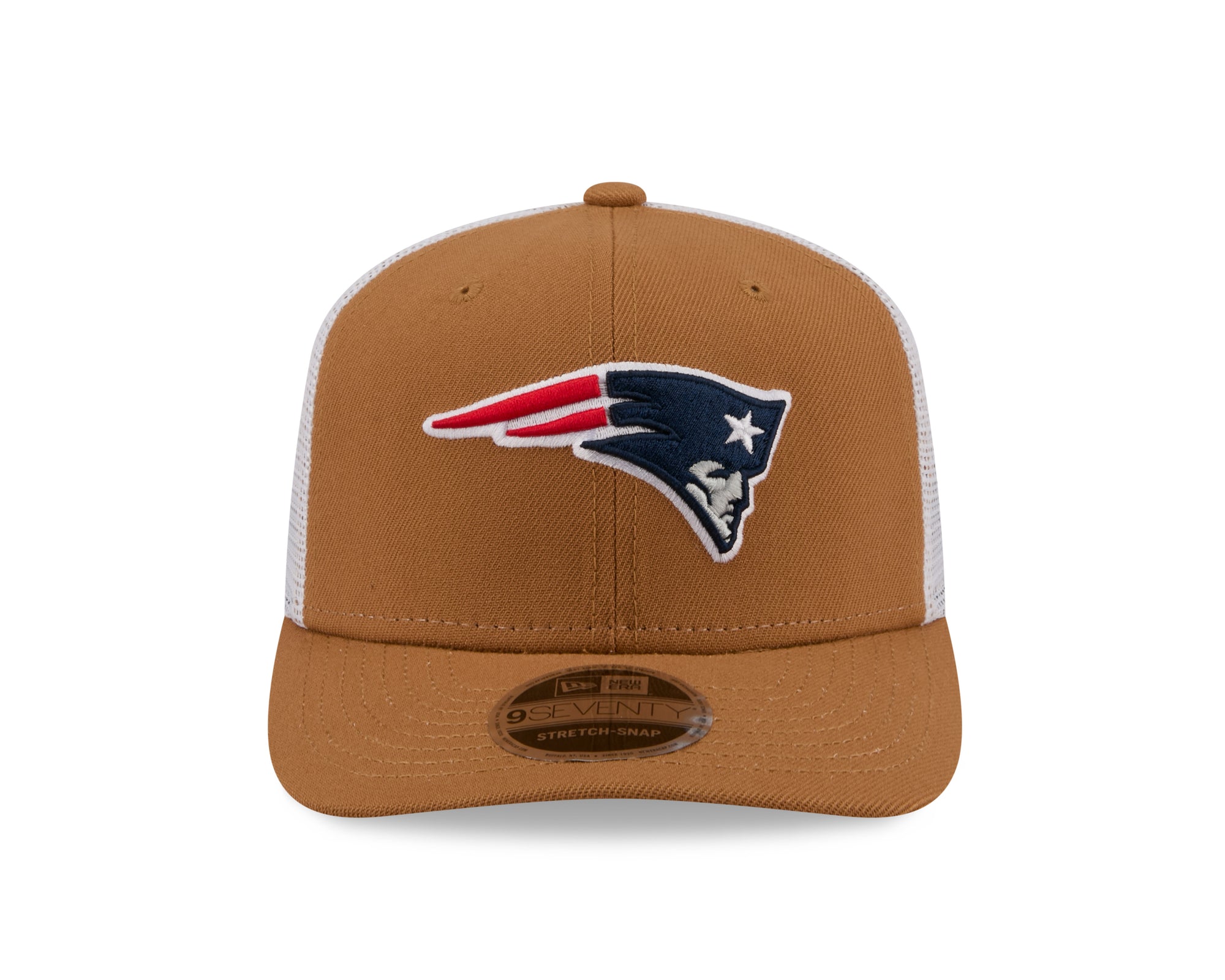 Neue England Patriots New Era 9SEVENTY Trucker Cap in beige, mit Stretch-Snap-Verschluss und NFL-Logo, sportlich und bequem.