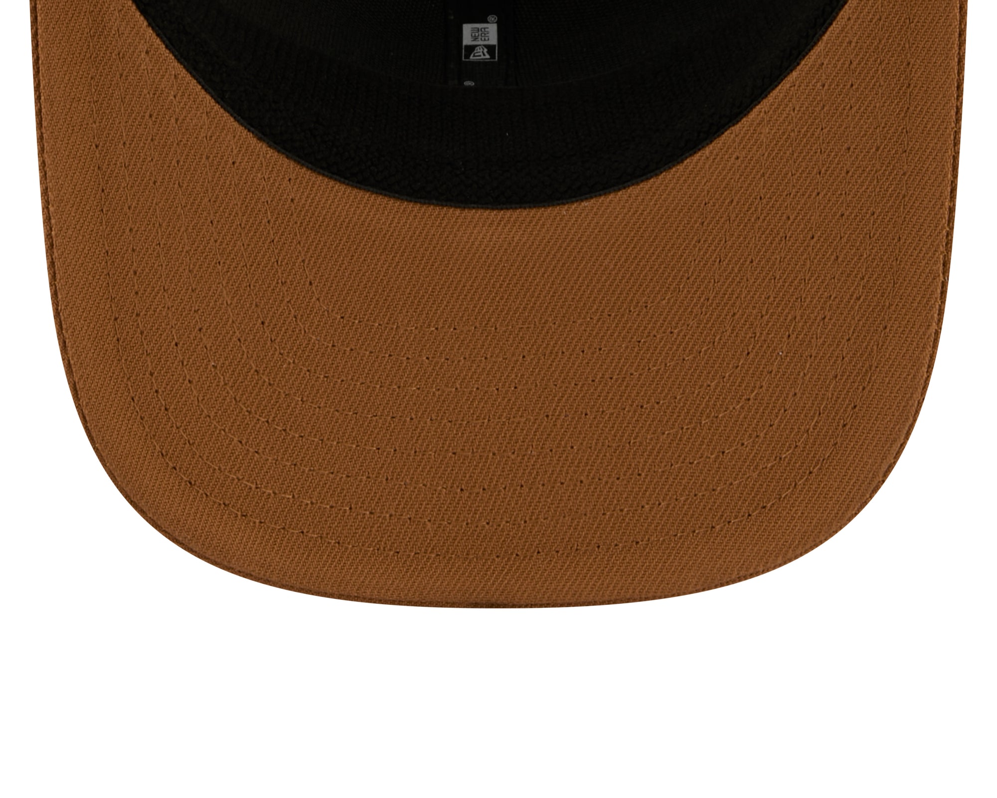 Beige New Era 49ers 9SEVENTY Trucker Cap mit Stretch-Snap-Verschluss, NFL-Logo auf der Vorderseite.