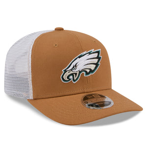 Neue Era Philadelphia Eagles Cap, beige 9SEVENTY Stretch-Snap Trucker NFL Cap, stylische Cap mit Team-Logo, bequemer Snapverschluss