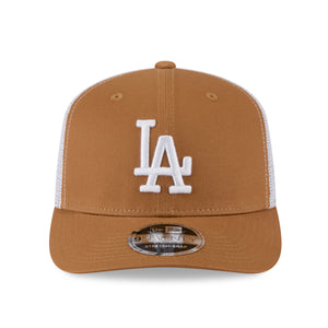 Beige MLB Cap von NEW ERA, Los Angeles Dodgers 9SEVENTY Stretch-Snap Trucker Cap, mit Logo und Mesh-Design.