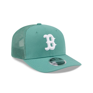 Boston Red Sox NEW ERA 9SEVENTY Stretch Snap MLB Trucker Cap in Blau, seitliche Ansicht