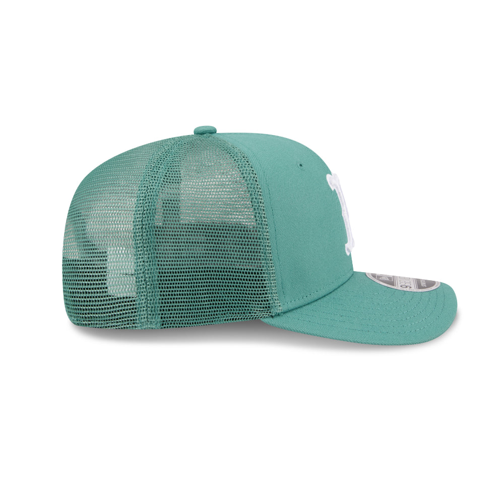 Boston Red Sox New Era 9SEVENTY Stretch Snap MLB Trucker Cap in Blau, Seitenansicht
