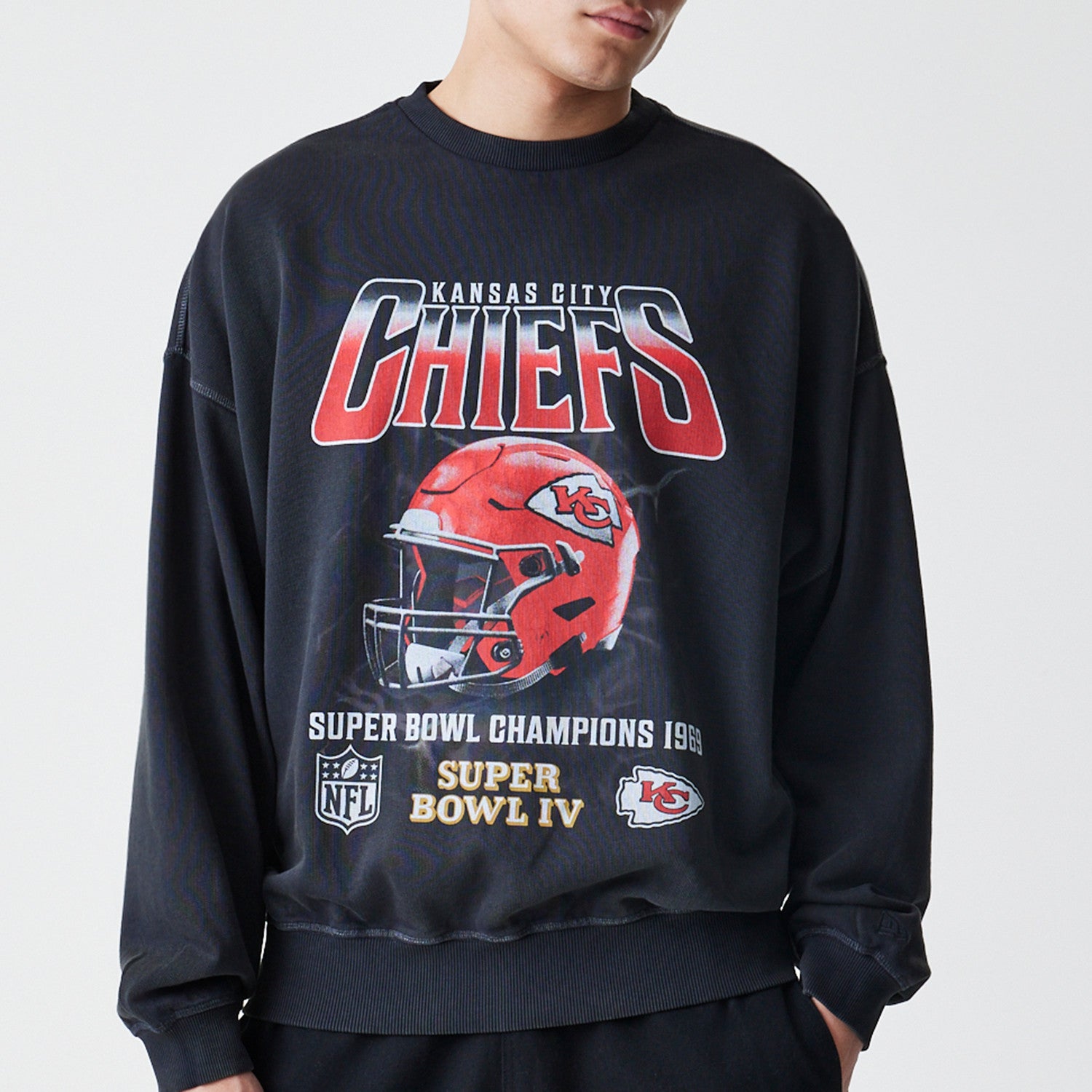 NFL WASHED BOXY CREW KANCHI  BLK - STADIUMDREAMS