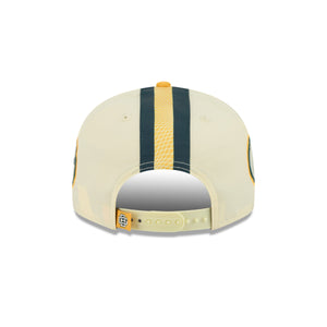 Neue Era NFL Cap in Beige mit Green Bay Packers 2026 Rivalries Limited Helmet Pack, 9FIFTY Baseball Cap, detailreiches Design