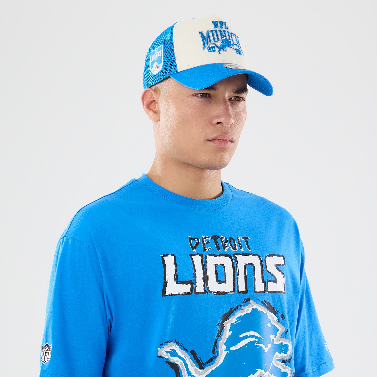 Detroit Lions New Era 2026 München Game Backprint NFL T-Shirt Blau