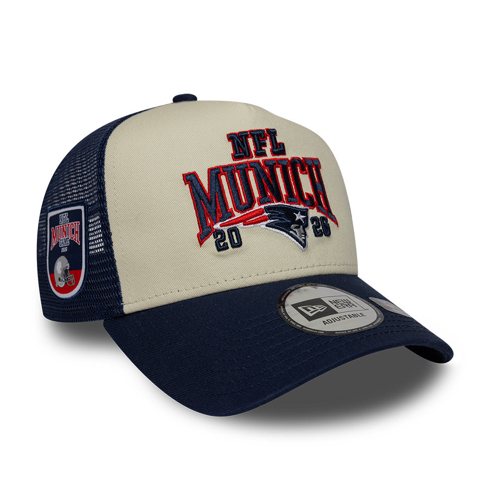 New England Patriots New Era 2026 München Game 9FORTY A-Frame Trucker NFL Cap Navy Blau