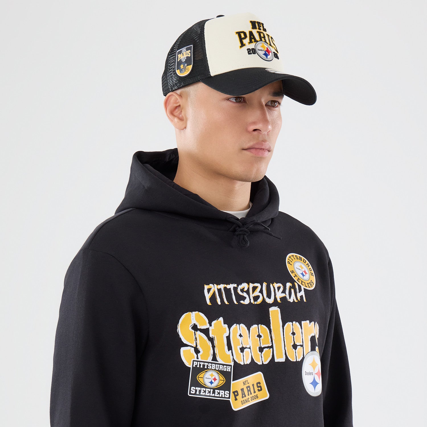 Pittsburgh Steelers New Era 2026 Paris Game Patches NFL Hoodie Schwarz