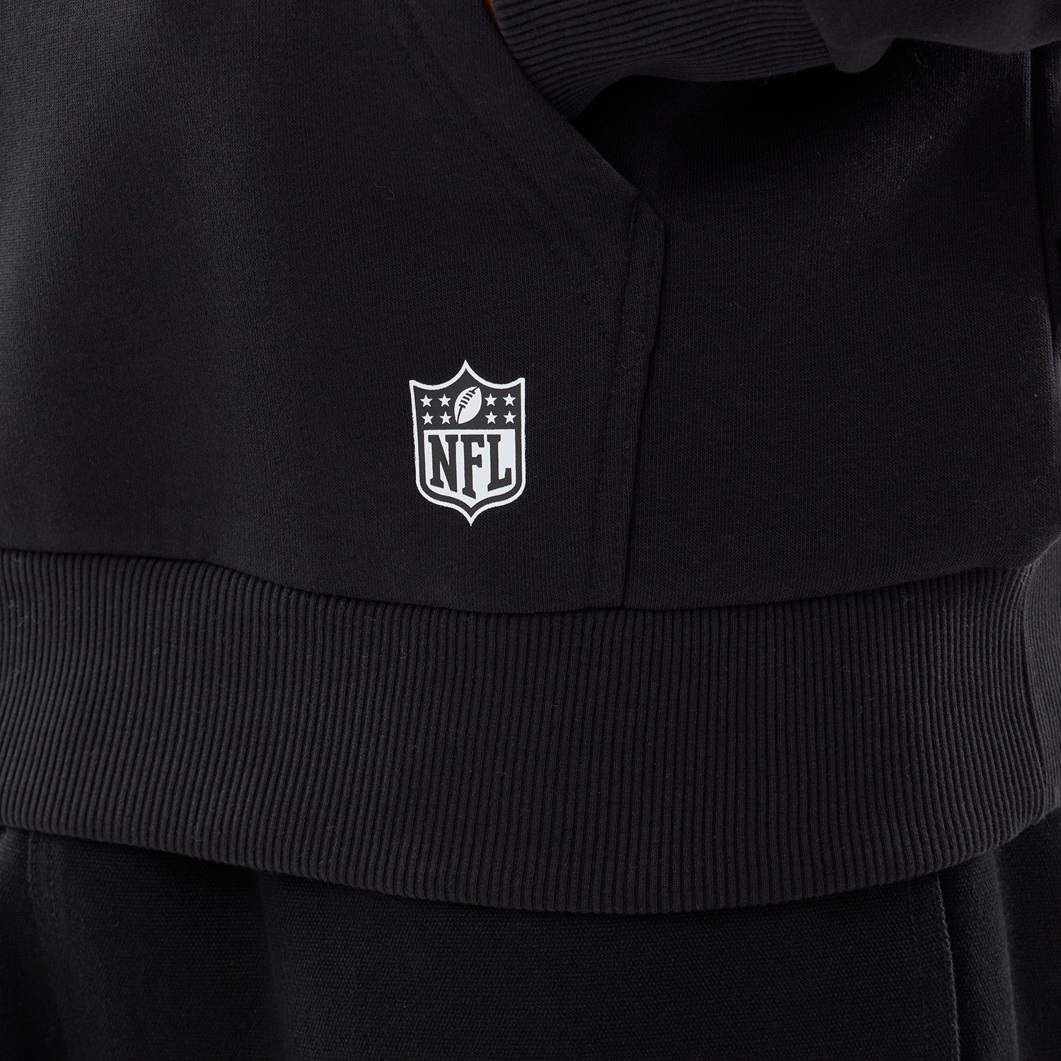 Cincinnati Bengals New Era 2026 Madrid Game Patches NFL Hoodie Schwarz
