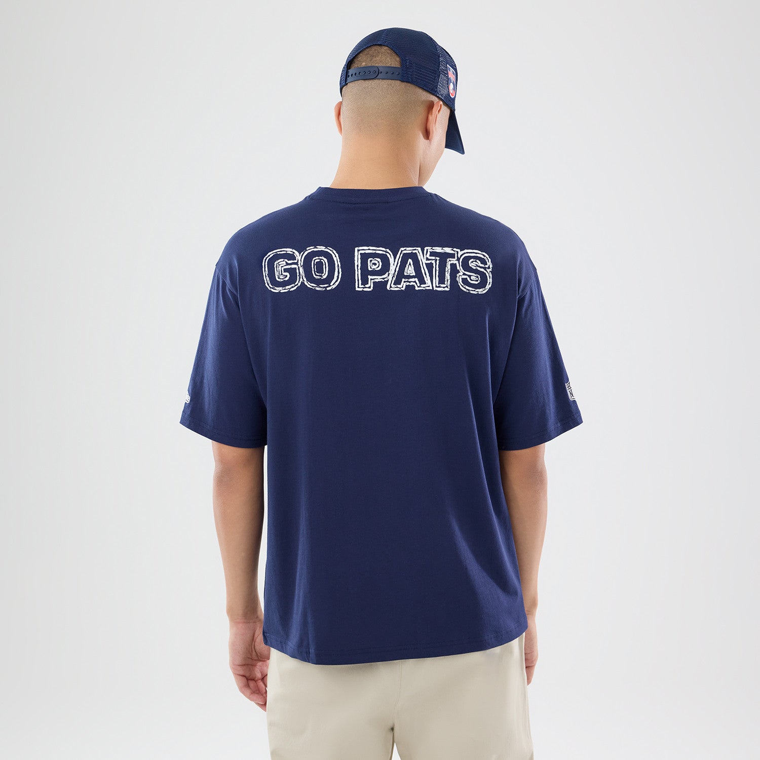 New England Patriots New Era 2026 München Game Backprint NFL T-Shirt Navy Blau