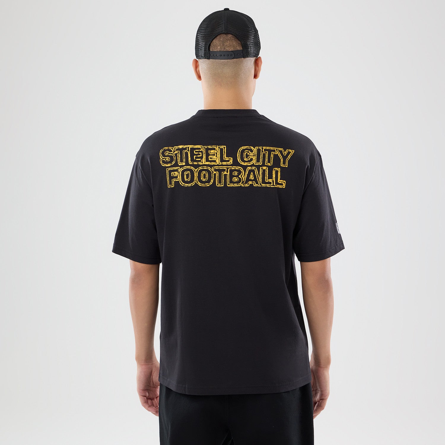 Pittsburgh Steelers New Era 2026 London Game Backprint NFL T-Shirt Schwarz