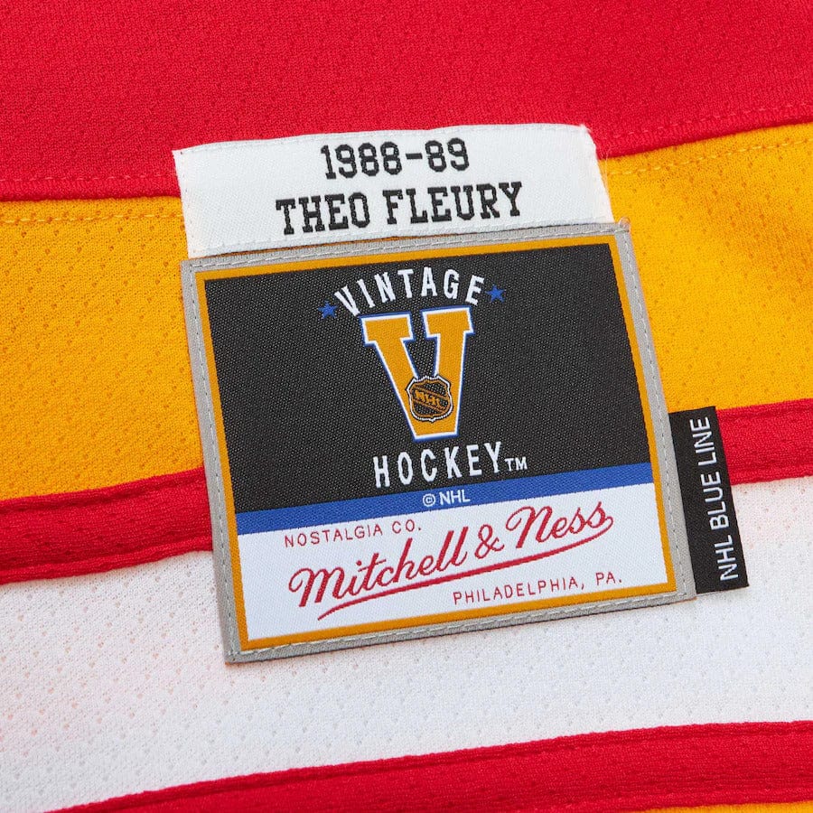 Calgary Flames Theo Fleury Mitchell & Ness 1988 NHL Trikot Rot - STADIUMDREAMS