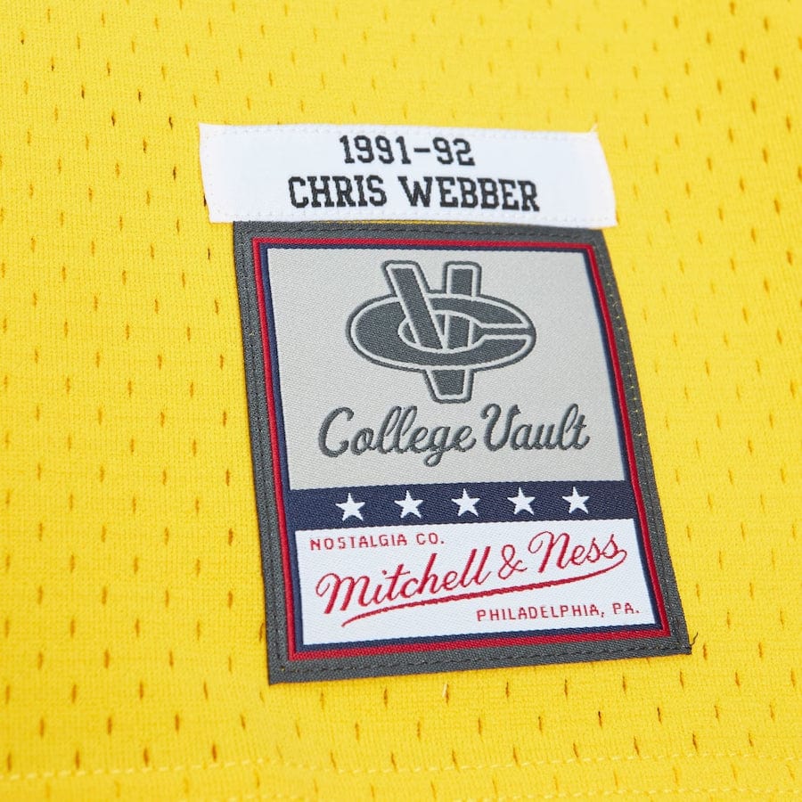 Chris Webber #4 Michigan Wolverines Mitchell & Ness NCAA Swingman Trikot 1991 Gelb - STADIUMDREAMS