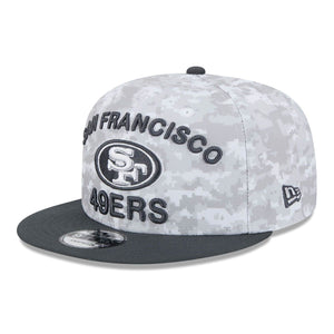 San Francisco 49ers 2024 NFL Salute to Service New Era 9FIFTY Snapback Cap Weiß - STADIUMDREAMS