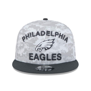 Philadelphia Eagles 2024 NFL Salute to Service New Era 9FIFTY Snapback Cap Weiß - STADIUMDREAMS