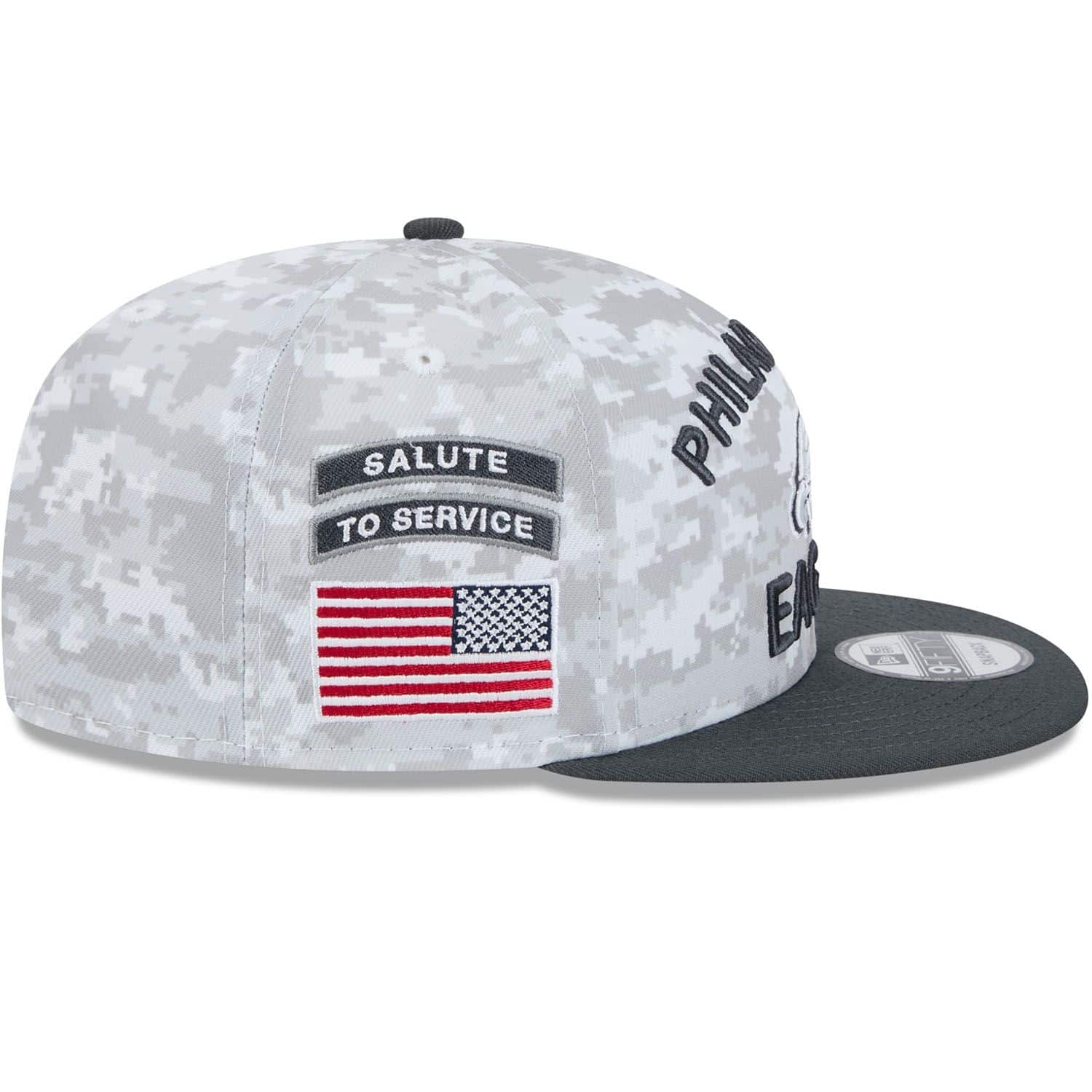 Philadelphia Eagles 2024 NFL Salute to Service New Era 9FIFTY Snapback Cap Weiß - STADIUMDREAMS